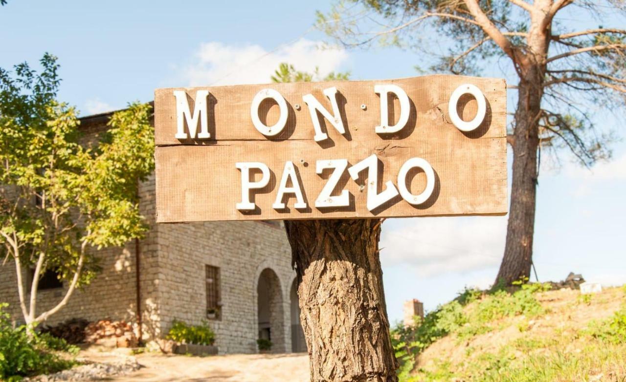 Mondo Pazzo Ruota Exterior foto